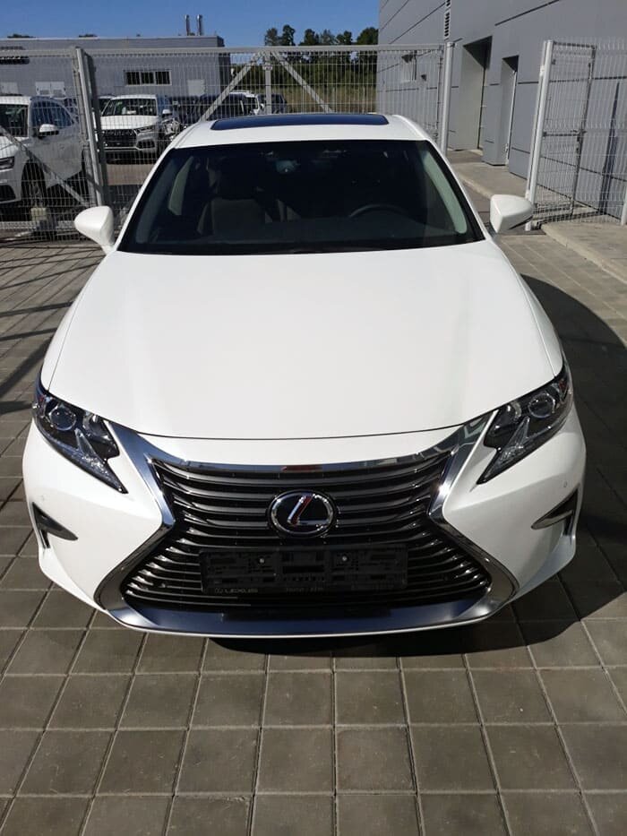 Lexus ES 200 аренда с водителем